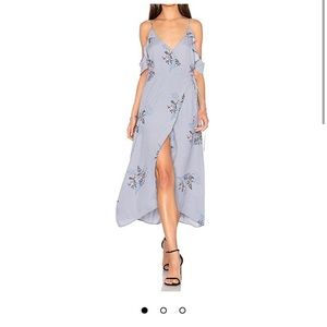 ASTR the label Patterned wrap dress with flutter sleeve